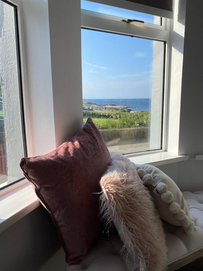 Port Pour Deux Lägenhet Portrush Exteriör bild